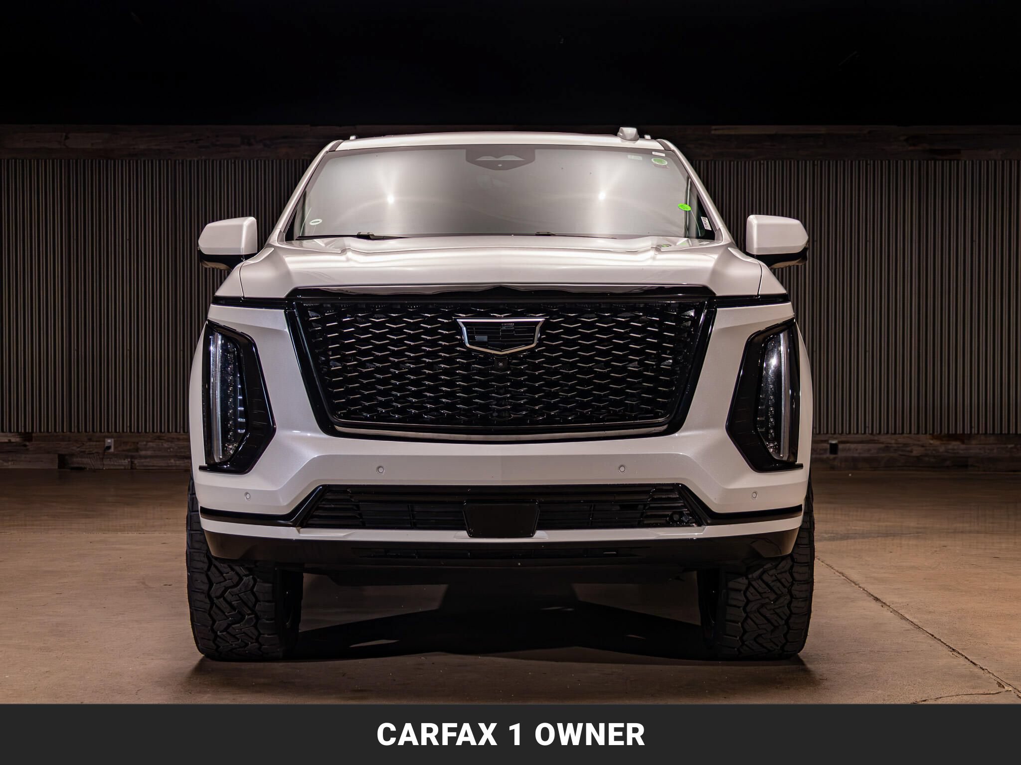 Used 2025 Cadillac Escalade Sport Platinum AWD/4WD image 4
