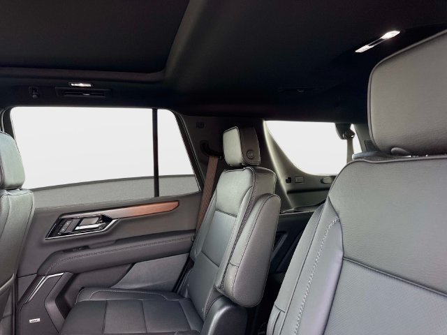 New 2026 GMC Yukon Denali w/ Sun & Power Step Package RWD image 14