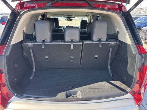 Used 2022 Nissan Pathfinder SL image 10