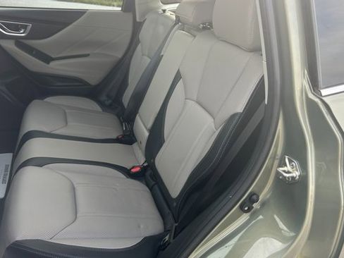 Used 2020 Subaru Forester Limited image 40