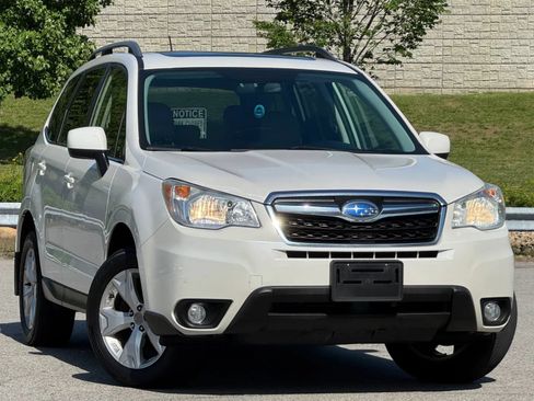 Used 2014 Subaru Forester 2.5i Limited AWD/4WD image 2