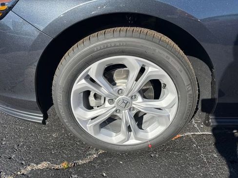New 2025 Honda Accord LX image 23