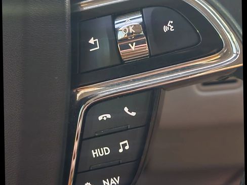 Used 2019 Lincoln Navigator Reserve image 40