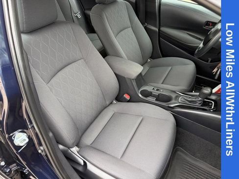 Used 2024 Toyota Corolla LE FWD image 11