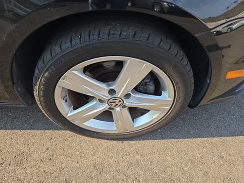 Used 2012 Volkswagen Eos Lux image 17