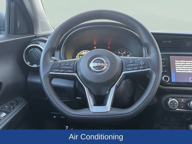 Used 2024 Nissan Kicks SV FWD image 8
