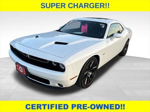 Certified 2017 Dodge Challenger R/T w/ Driver Convenience Group image 1