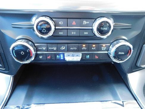 New 2025 Ford F150 Lariat w/ Equipment Group 501A Mid image 24