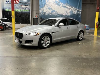 Used 2016 Jaguar XF Premium