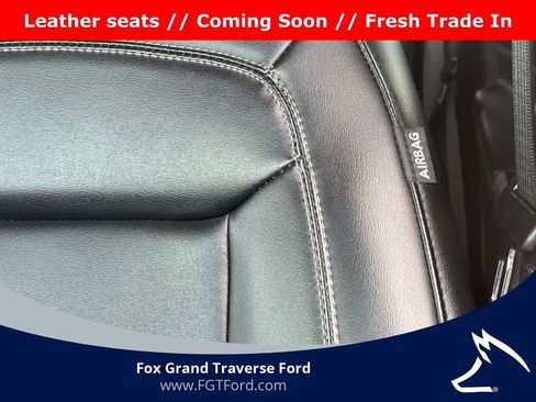 Certified 2022 Ford Explorer XLT w/ Equipment Group 202A image 14