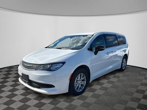 New 2026 Chrysler Voyager LX image 1