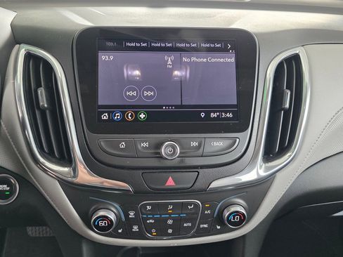 Used 2019 Chevrolet Equinox Premier FWD image 13