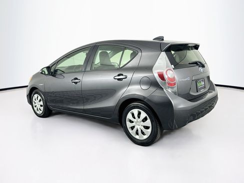 Used 2014 Toyota Prius C One FWD image 5
