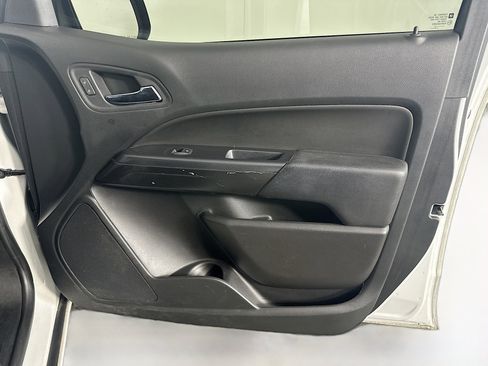 Used 2019 Chevrolet Colorado LT image 31