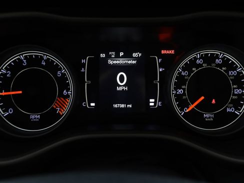 Used 2015 Jeep Cherokee Sport w/ Sport Appearance Group AWD/4WD image 14