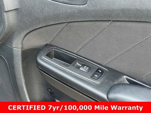 Certified 2022 Dodge Charger SXT w/ Blacktop Package image 9