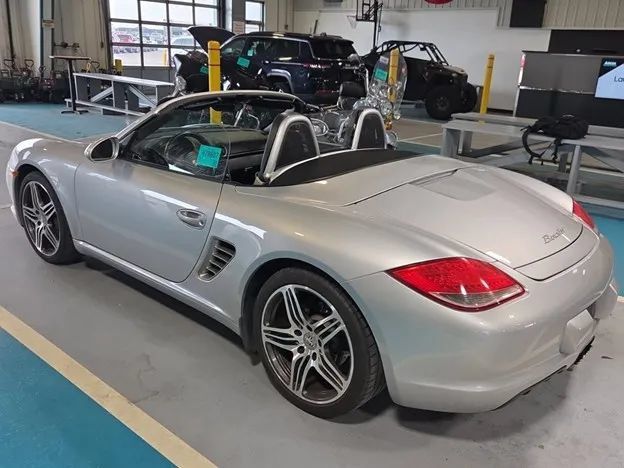 Used 2011 Porsche Boxster RWD image 7