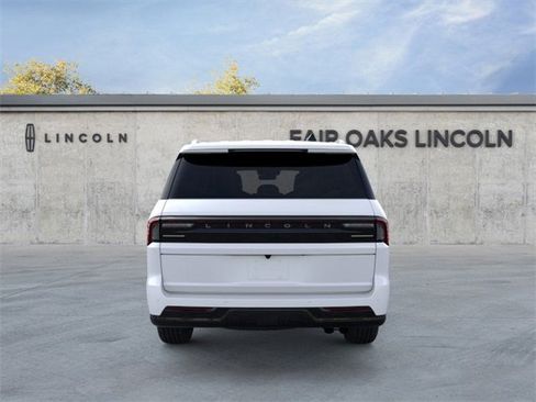 New 2026 Lincoln Navigator L Black Label image 5