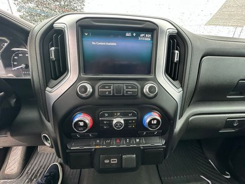 Used 2021 GMC Sierra 1500 Elevation RWD image 17