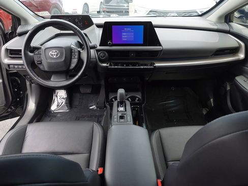 Used 2023 Toyota Prius XLE FWD image 25