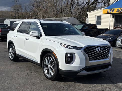 Used 2020 Hyundai Palisade SEL image 2