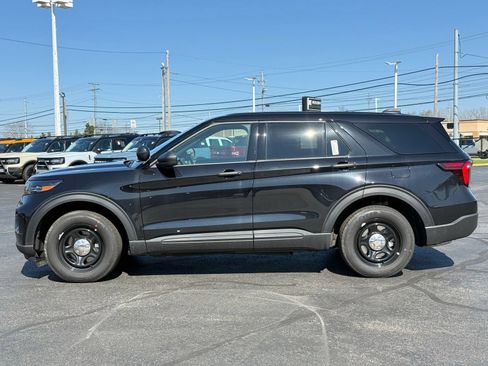 New 2026 Ford Explorer 4WD Police Interceptor image 2