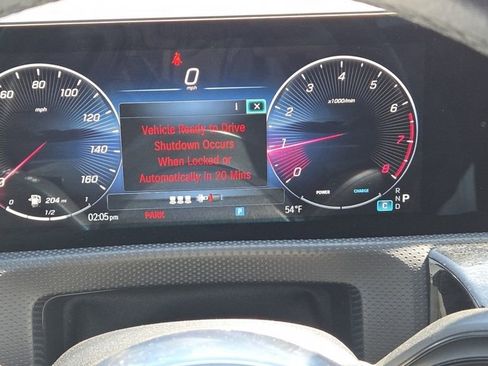 Used 2025 Mercedes-Benz CLA 250 4MATIC image 32