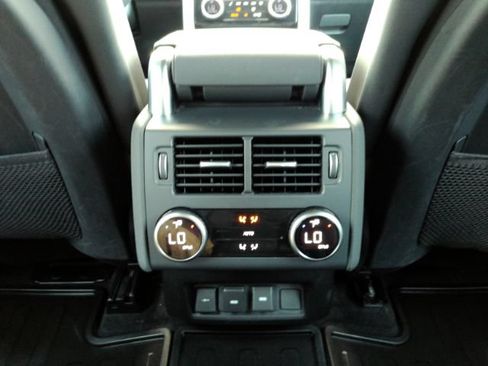 Used 2023 Land Rover Discovery S AWD/4WD image 32