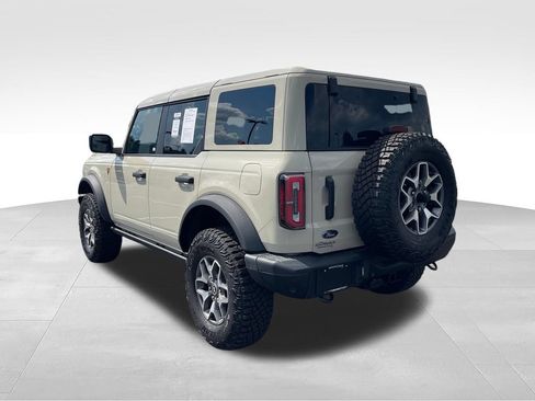 Used 2025 Ford Bronco Badlands AWD/4WD image 3