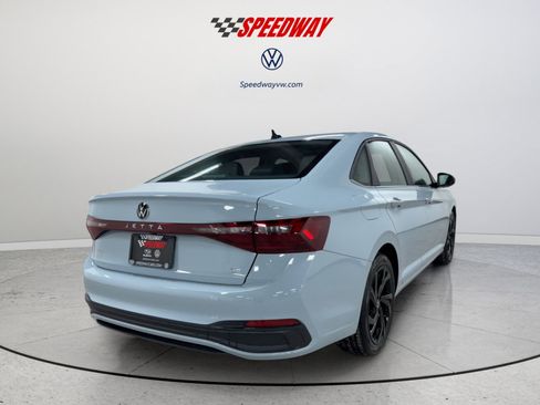 New 2026 Volkswagen Jetta SE image 6