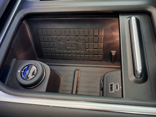 Used 2025 Ford Expedition Max Platinum AWD/4WD image 26
