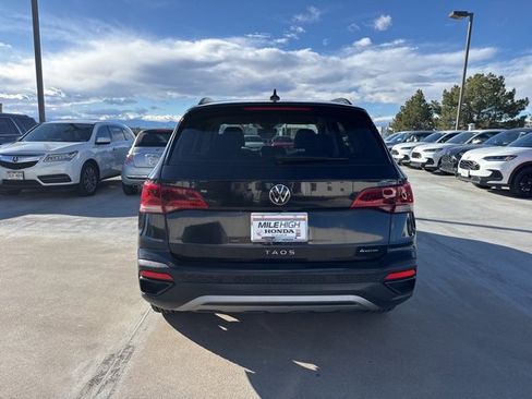 Used 2023 Volkswagen Taos S image 9