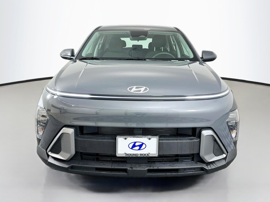 New 2027 Hyundai Kona SE FWD image 2