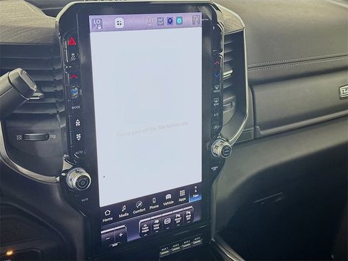 New 2025 RAM 3500 Laramie image 15