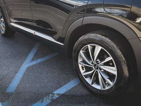 Used 2019 Hyundai Santa Fe AWD image 22