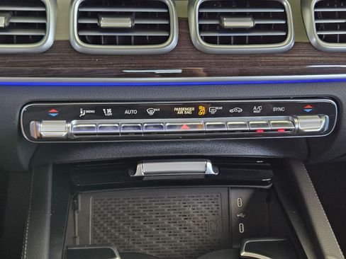 Used 2025 Mercedes-Benz GLE 350 4MATIC image 20