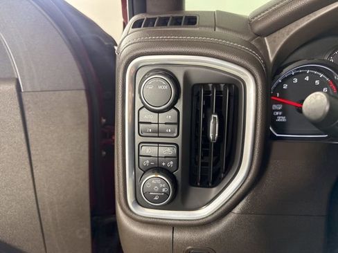 Used 2021 Chevrolet Silverado 1500 LTZ w/ Z71 Off-Road Package image 30