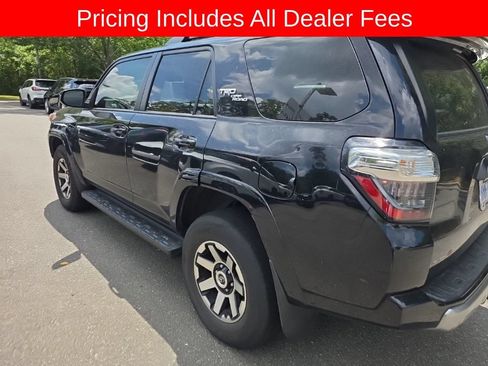 Used 2023 Toyota 4Runner TRD Off-Road AWD/4WD image 4