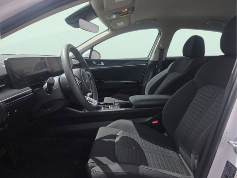 Used 2025 Kia K5 LXS FWD image 13