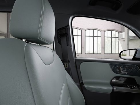 New 2026 Mercedes-Benz GLB 250 GLB 250 image 43