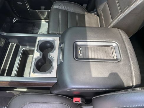 Used 2019 GMC Sierra 3500 Denali w/ Duramax Plus Package AWD/4WD image 30