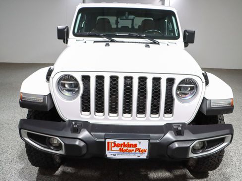 Used 2022 Jeep Gladiator Overland w/ Popular Equipment Package AWD/4WD image 4