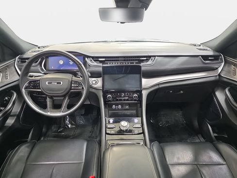 Used 2021 Jeep Grand Cherokee L Overland w/ Luxury Tech Group IV AWD/4WD image 10