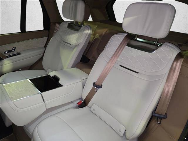 New 2026 Land Rover Range Rover SV AWD/4WD image 14