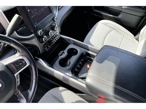 Used 2024 RAM 2500 Big Horn w/ Off Road Package AWD/4WD image 15