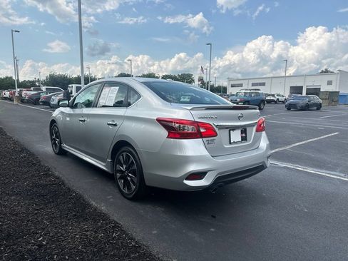 Used 2017 Nissan Sentra SR FWD image 5
