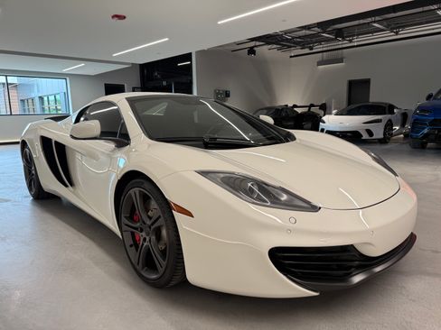 Used 2013 McLaren MP4-12C Spider RWD image 7