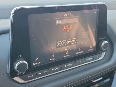 Certified 2021 Nissan Rogue SV image 30