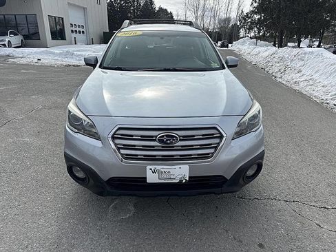 Used 2016 Subaru Outback 2.5i Premium image 8