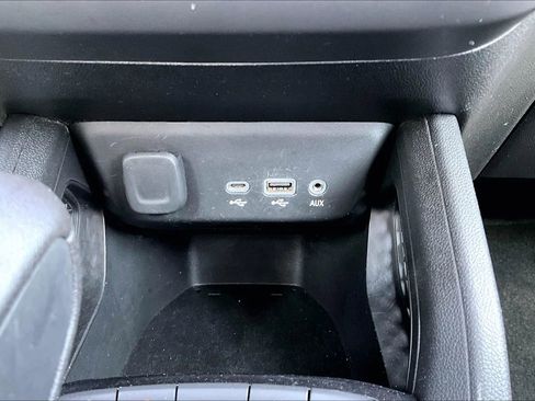 Used 2021 Chevrolet TrailBlazer LT w/ Sun and Liftgate Package AWD/4WD image 15